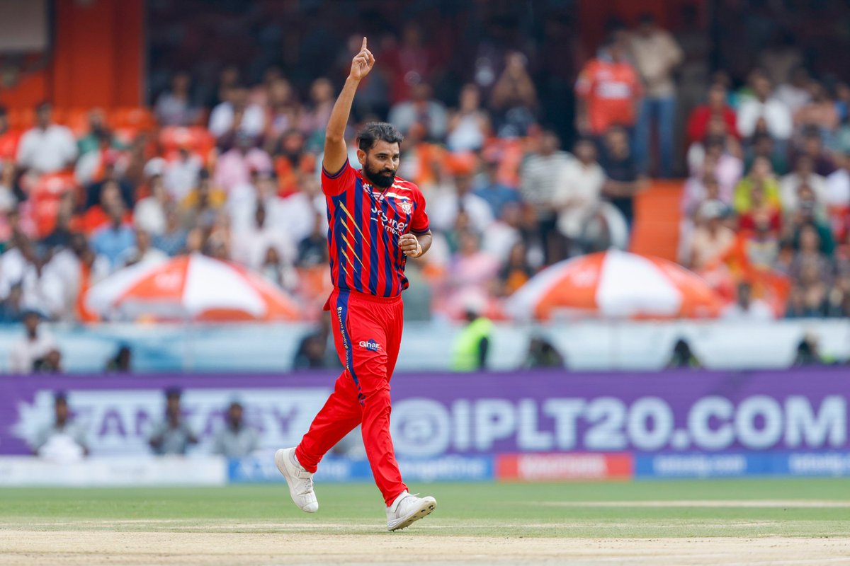 7evenforever's tweet photo. SRH has no clue about the LSG bowling attack. 
@LucknowIPL what a turnaround 💥.

26/4 in 7.1 overs 🤯 #SRHvsLSG https://t.co/1T9TWJUv3H