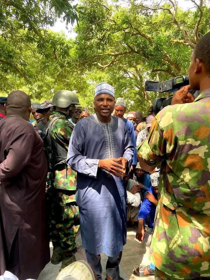 Idris4Peace tweet media