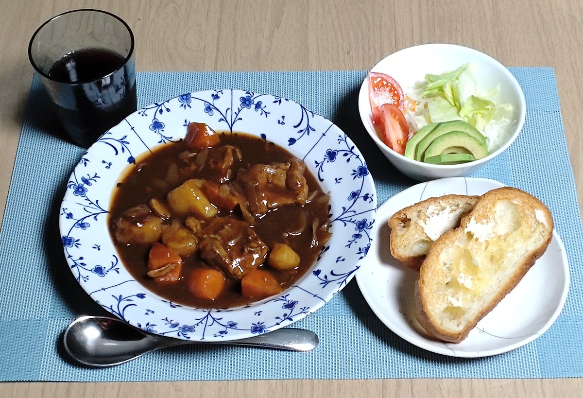 キトンボ🔪 tweet media