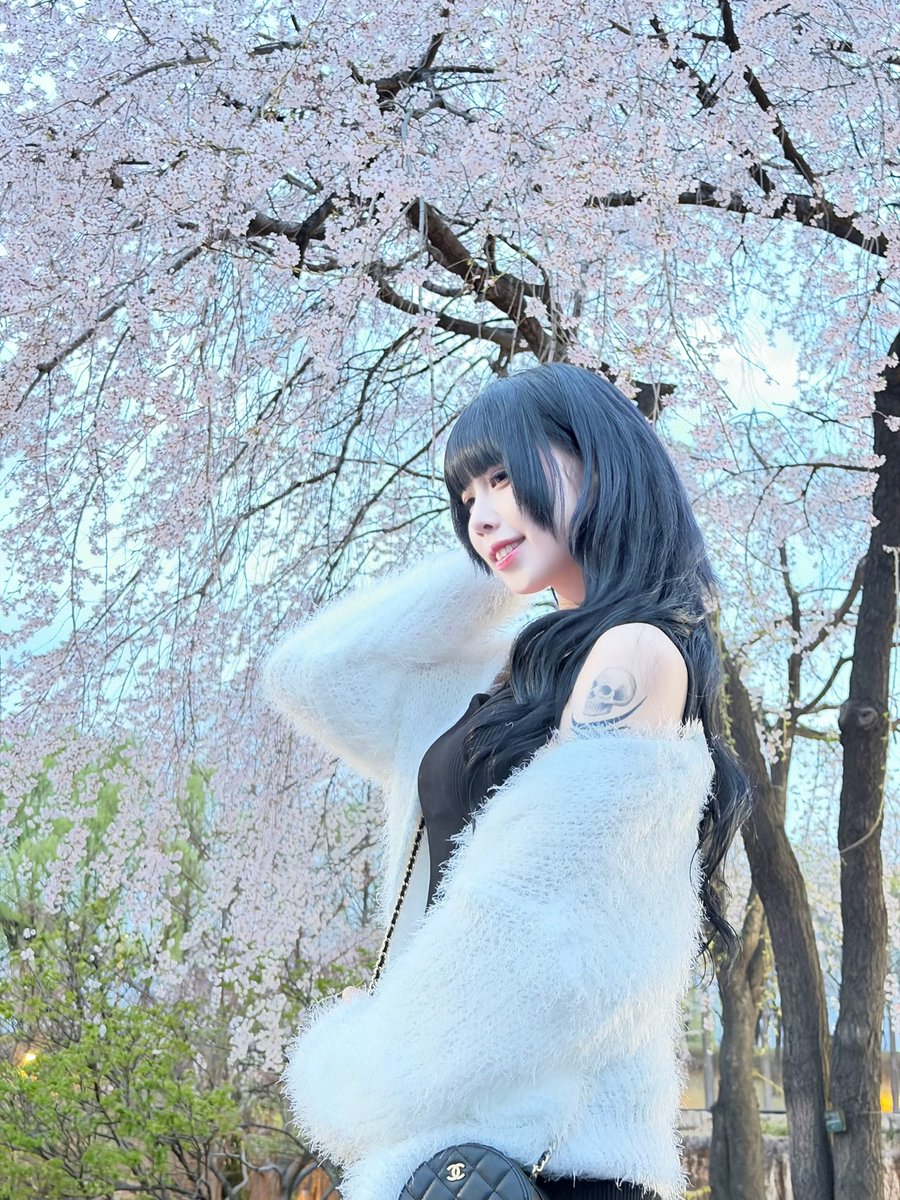 희연 | HIRO tweet media