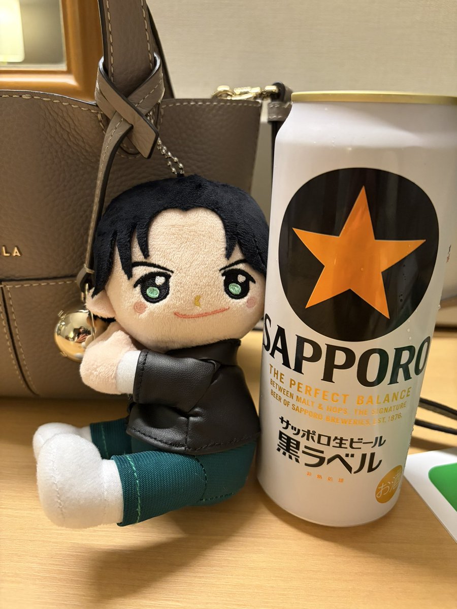 にょんす tweet media