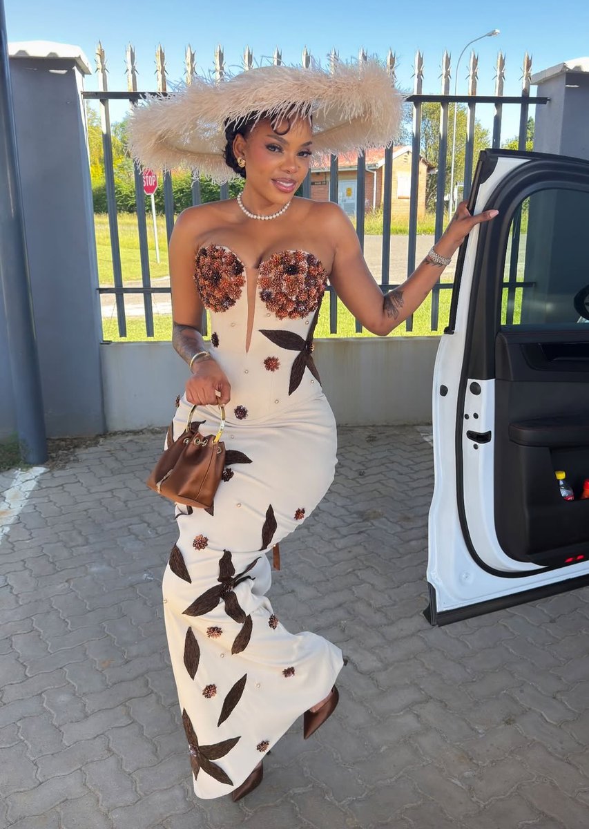 kgadi♠️ tweet media