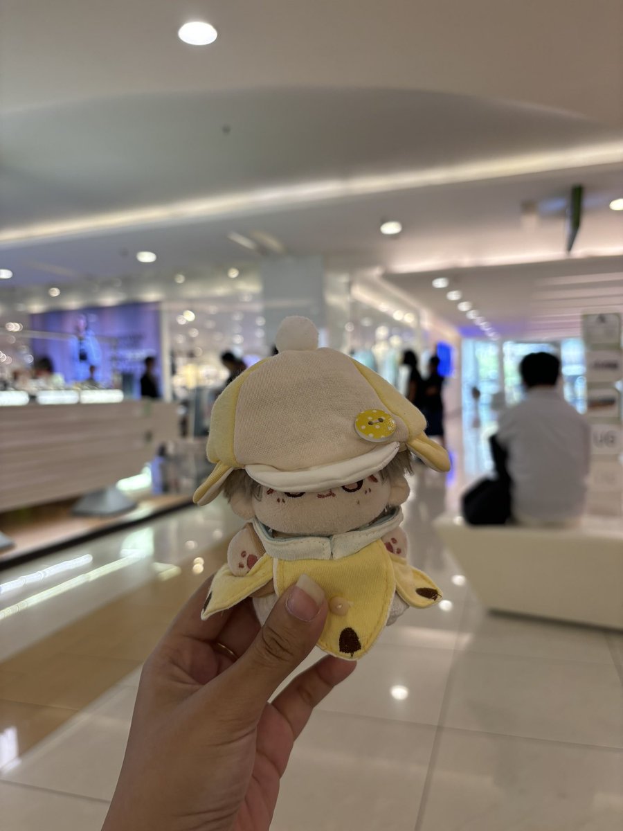 ᥬᩤ 𝑃𝑟𝑒𝑡𝑡𝑦 tweet media