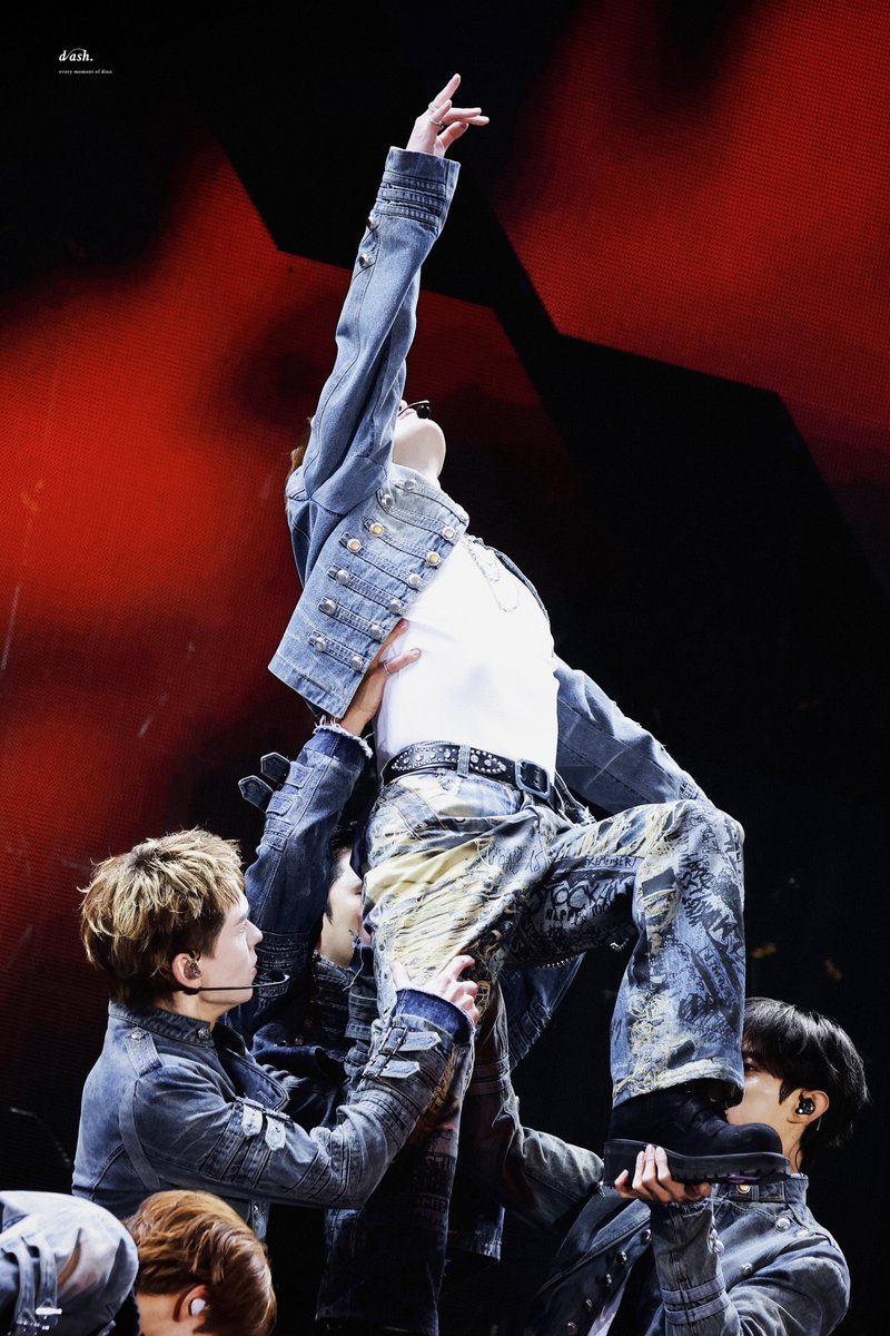 𝐃𝐚𝐬𝐡. tweet media