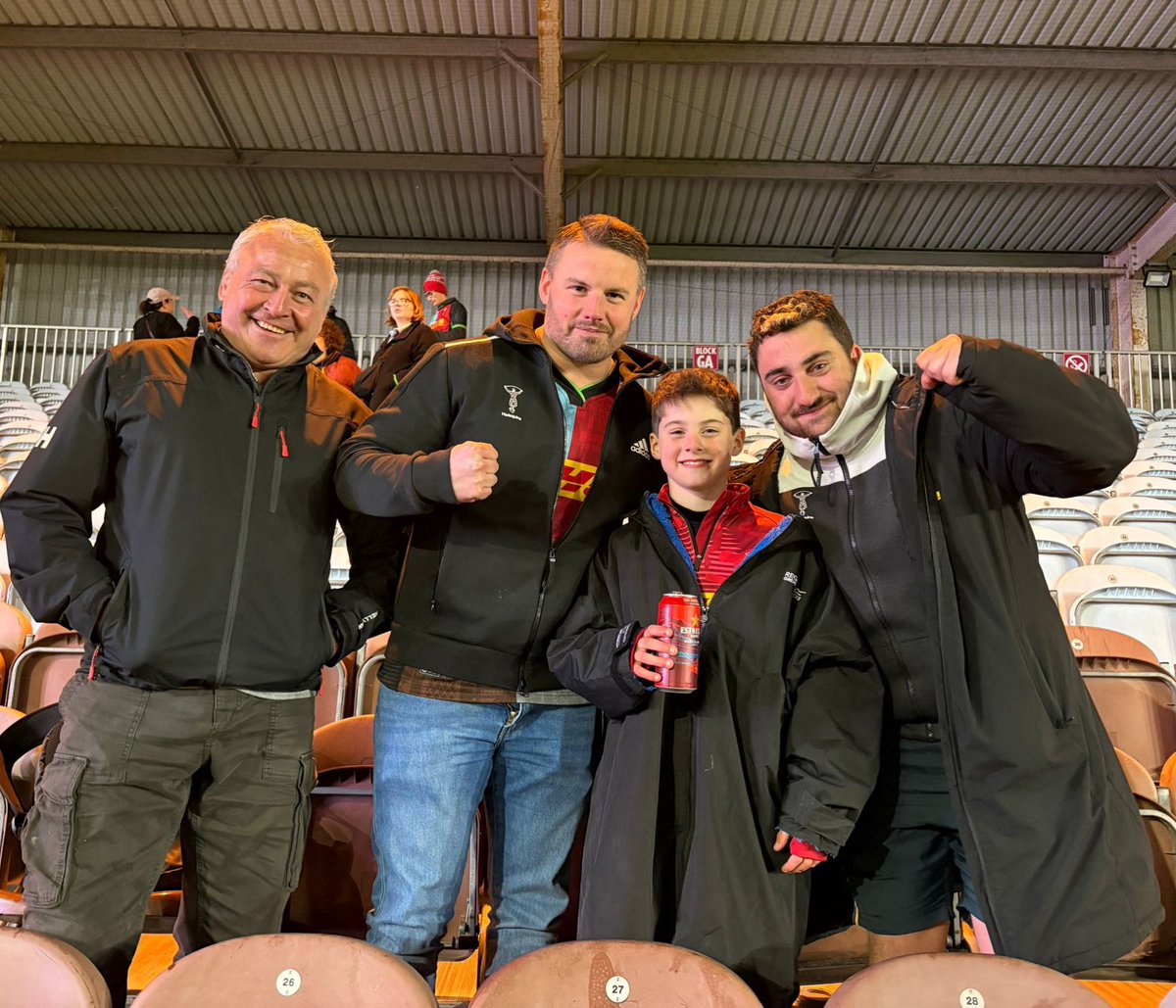 DAN GOLLOP tweet media