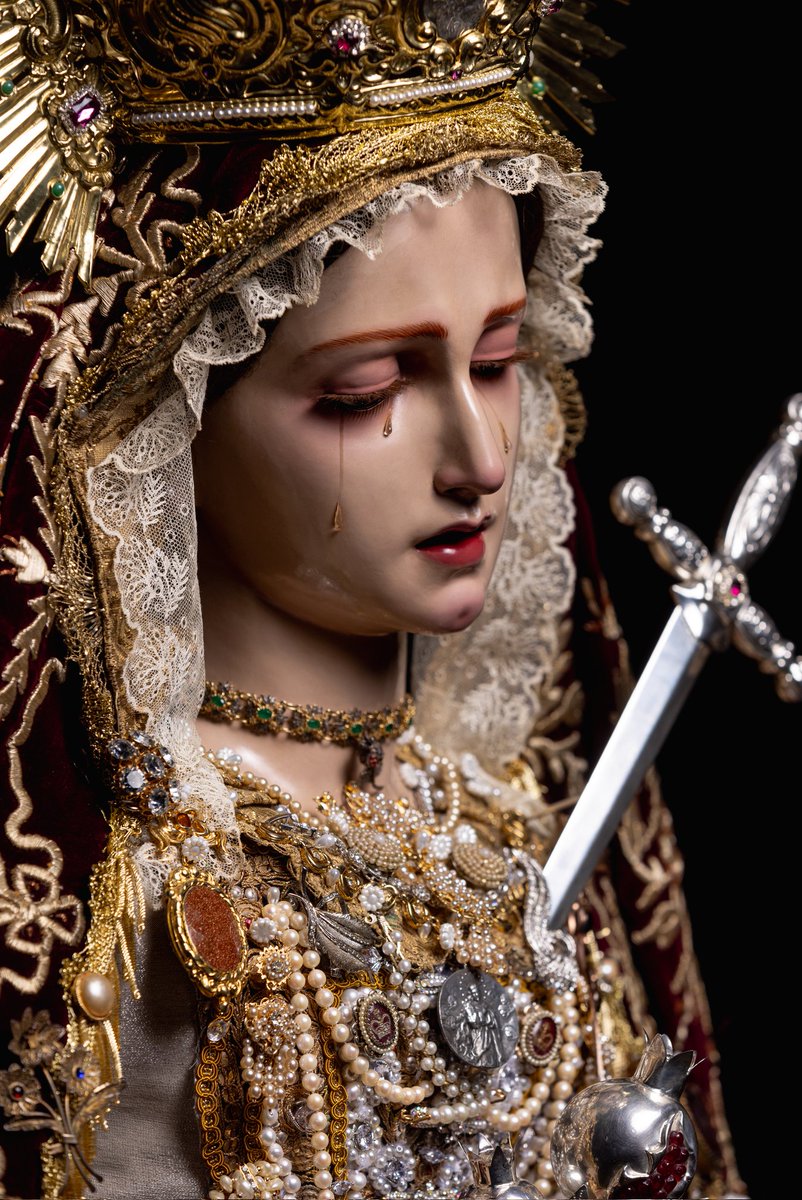 ✝️DOMINGO DE RESURRECCIÓN

Reina del cielo alégrate; aleluya.
Porque el Señor a quien has merecido llevar; aleluya.
Ha resucitado según su palabra; aleluya.

📷 <a href="/LMFotosCofrades/">LMFotosCofrades</a>

#CofradiasMLG
#ValledeMálaga