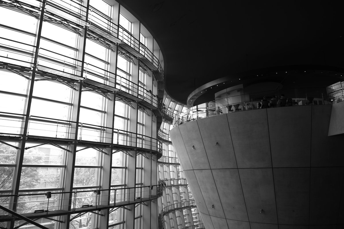 tune_h's tweet image. fpさんぽ
#Sigma
SIGMA fpL + 24-70mm f2.8 dg dn art
4枚目は21:9で^^