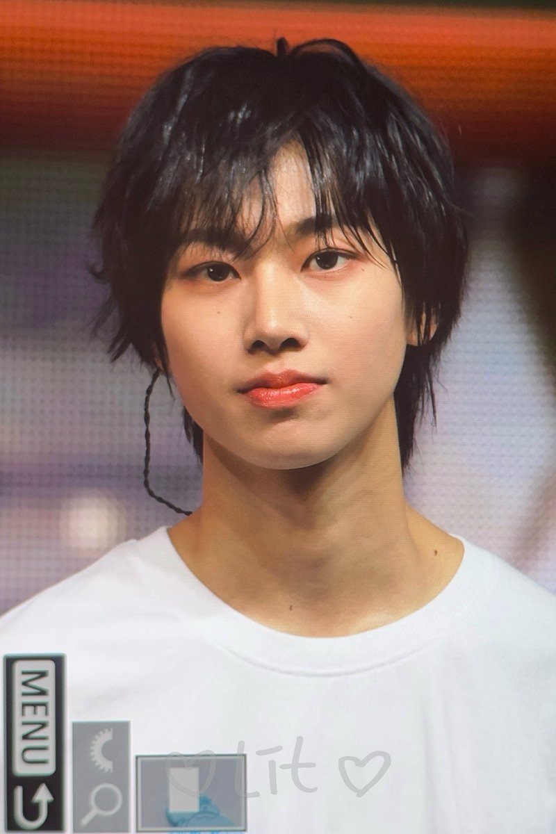 𝗹𝗶𝘁 tweet media