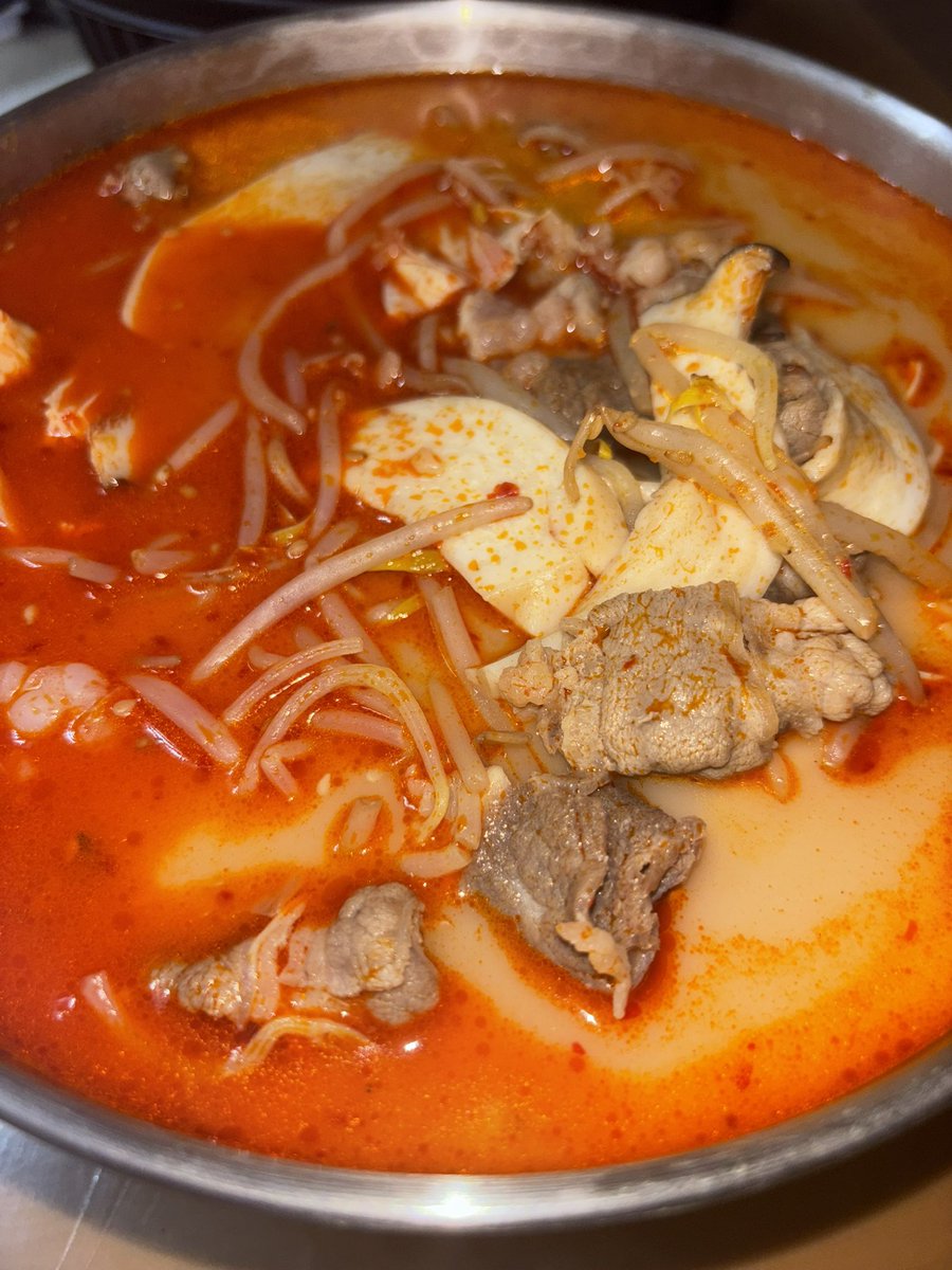 바냐냥(물타입) tweet media