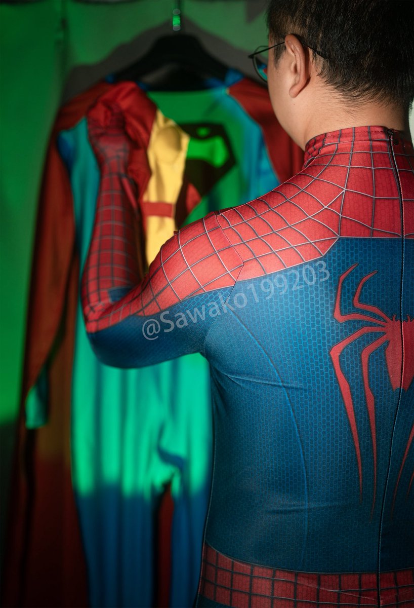 SpiderMan needs a Superman to protect him.
#spiderman #superman #superhero #超人 #蜘蛛人 #スーパーマン #スパイダーマン #スーパーヒーロー