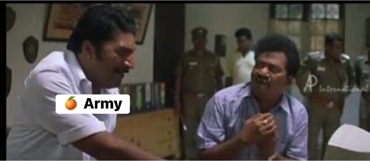 Afhn27's tweet photo. 20 ஓவருக்கு 300 வரும்னு பார்த்தா…
10 ஓவருக்கு 30 வந்து இருக்குப்பா..

 #SRHvLSG https://t.co/LDqzXsGk0y