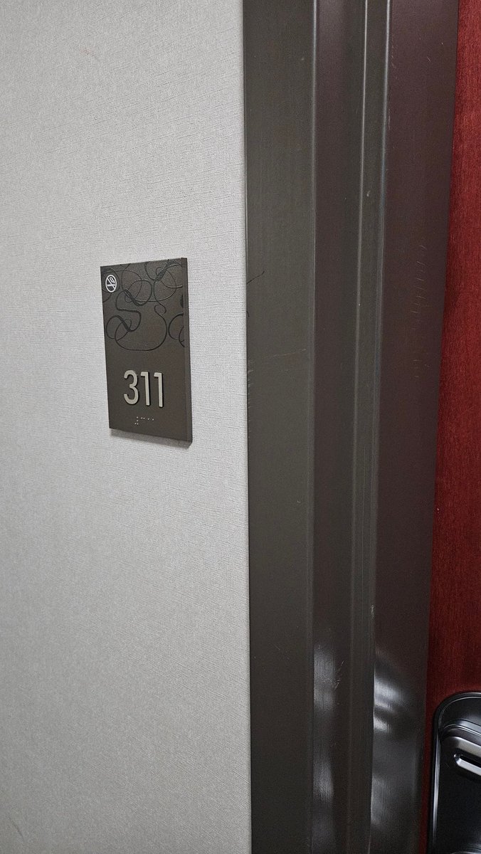 JC💜💛 tweet media