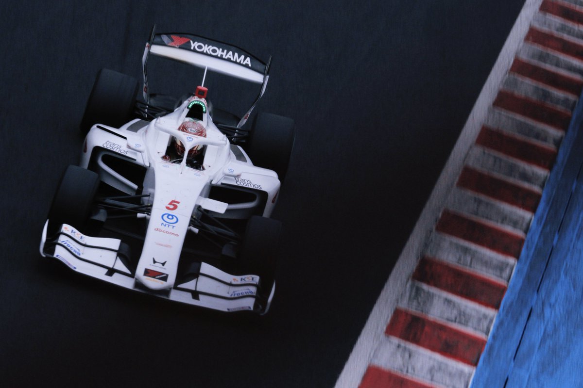 あいか tweet media