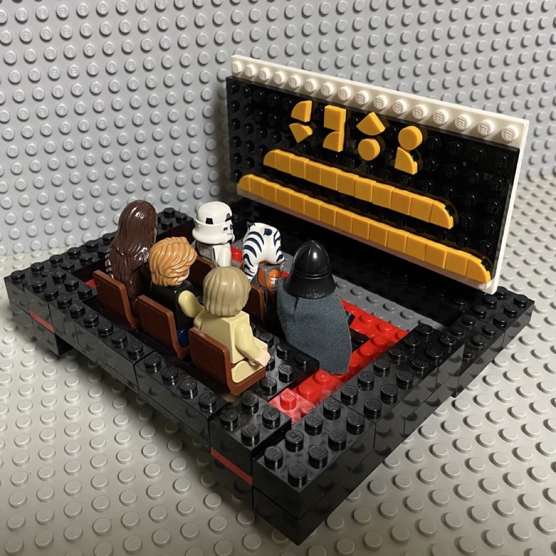 かなれ tweet media