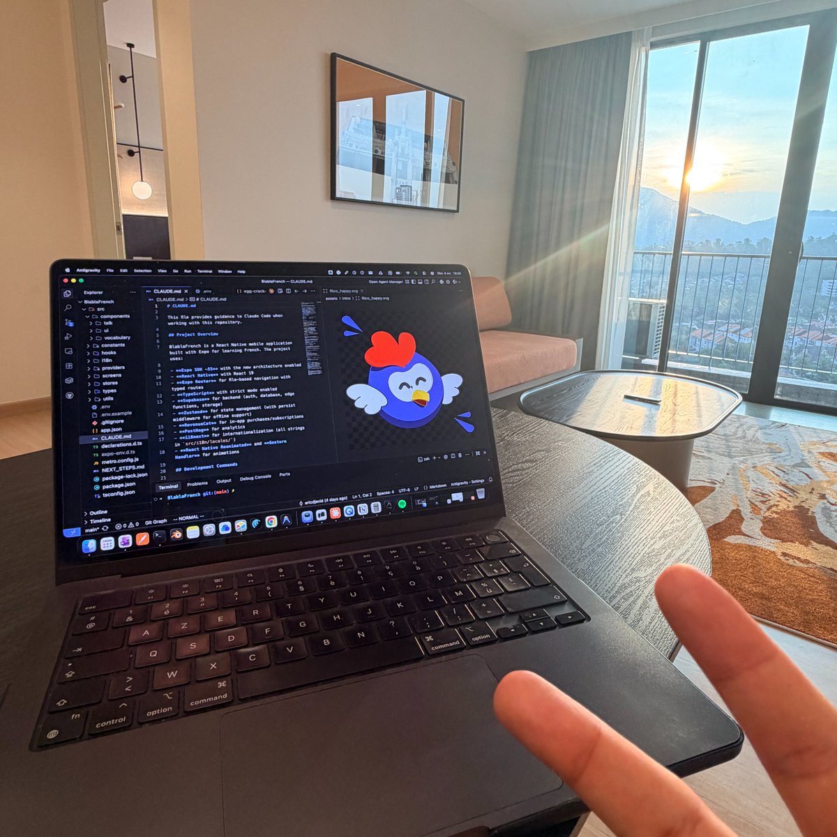 Eric Djavid tweet media