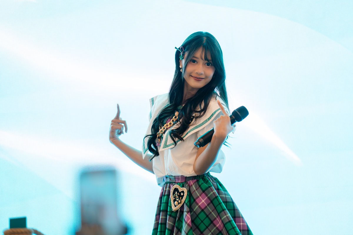 𝑡ℎ𝑒 𝑟𝑒𝑠𝑜𝑙𝑣𝑒 𝑟𝑒𝑚𝑎𝑖𝑛𝑠 tweet media