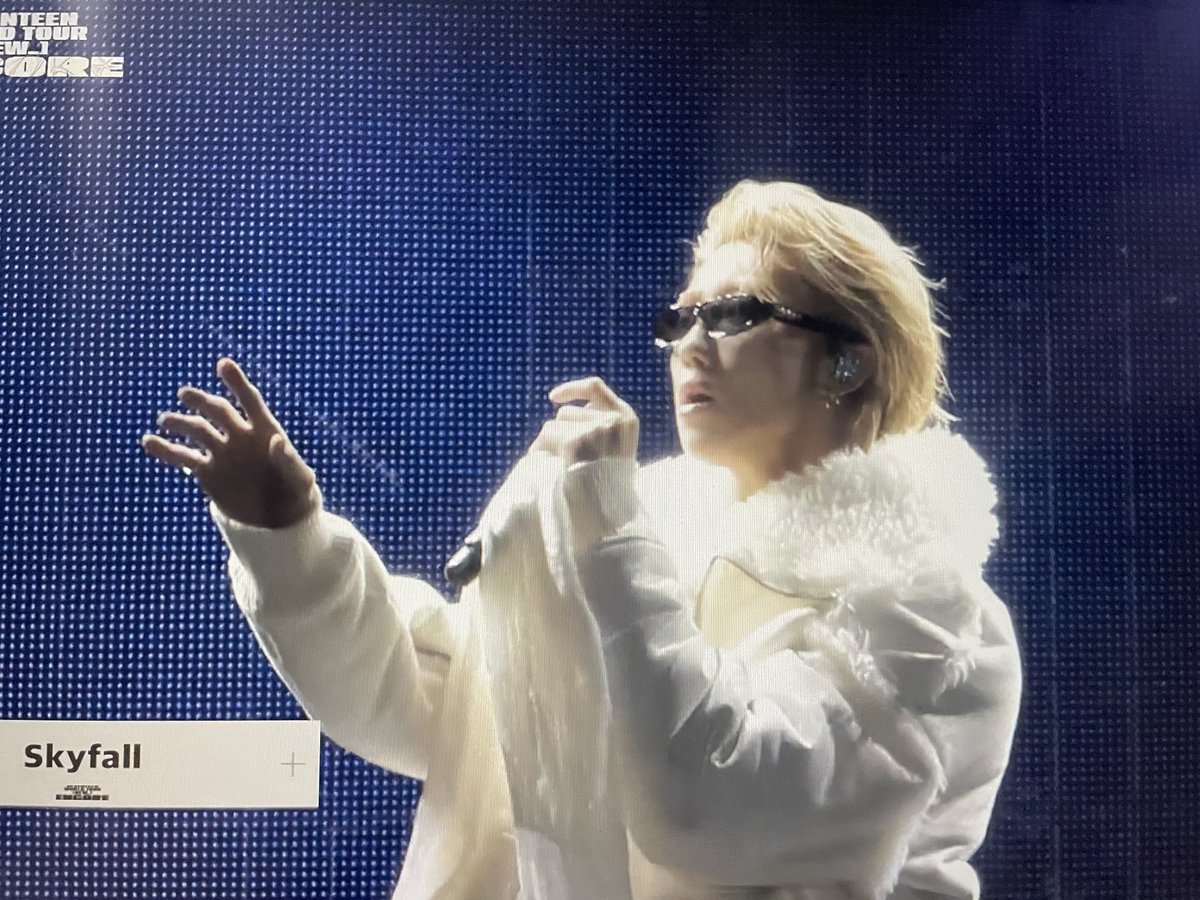 𝒔𝒉𝒊𝒏 tweet media