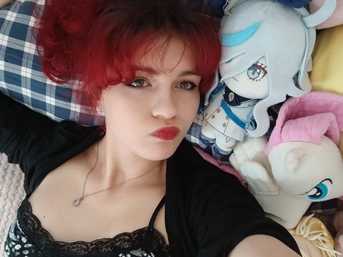 mlem ✨ seksi cipka spod konina tweet media