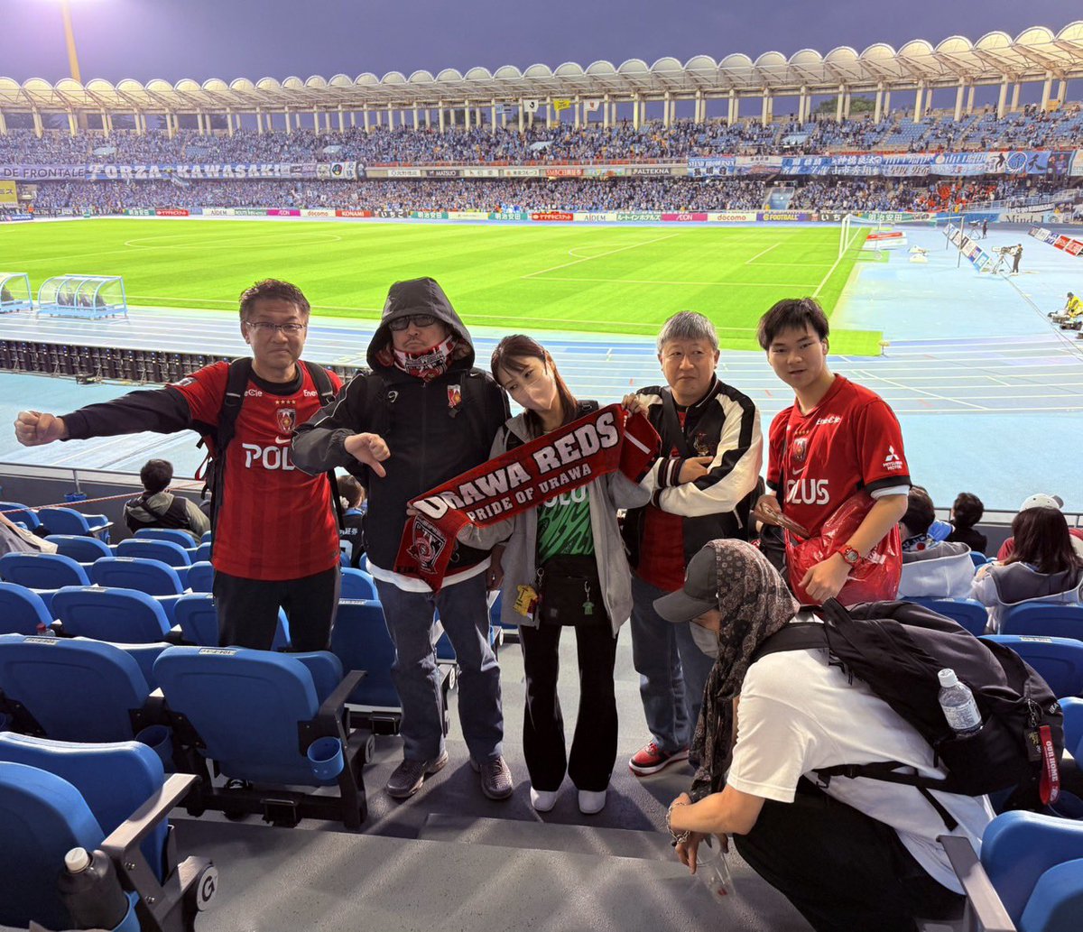 -RED SKYLINE- tweet media