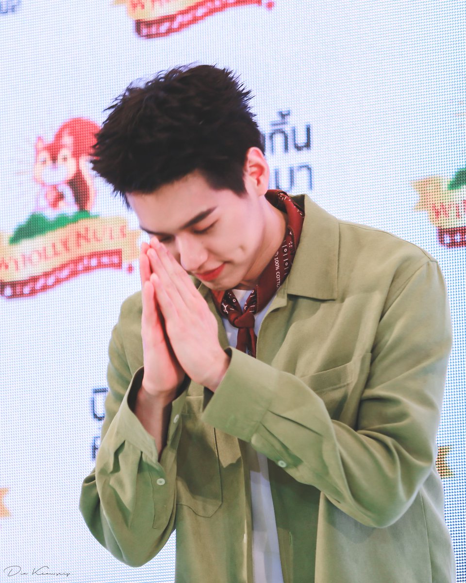 𝗱𝗶𝗮 ◡̈ 🤎🍃🍂 tweet media