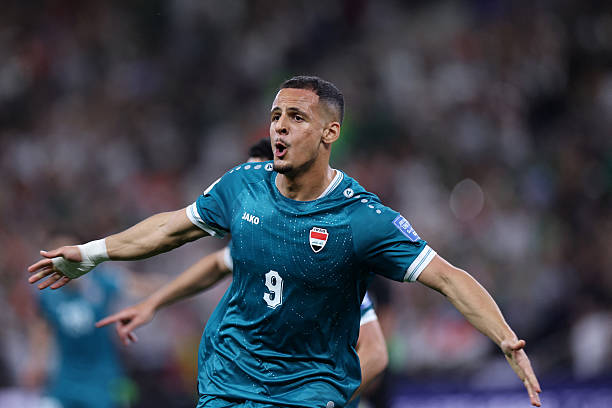 علي الحمادي: "شاهدت هاتريك هالاند أمام إبسويتش تاون من على مقاعد البدلاء، عادةً لا أحاول ملاحقة القمصان ولكن طلبت قمي...