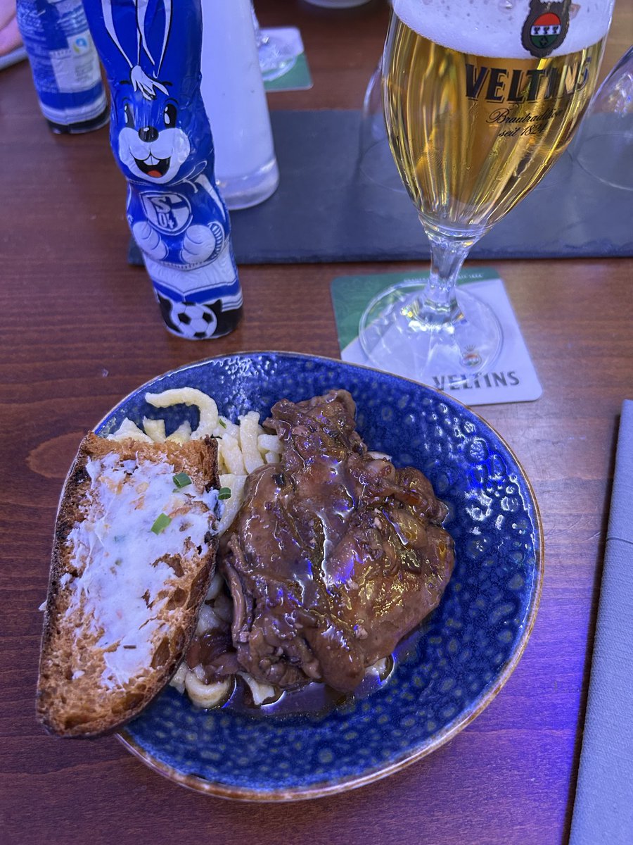 Flo ⚜️🍉 tweet media