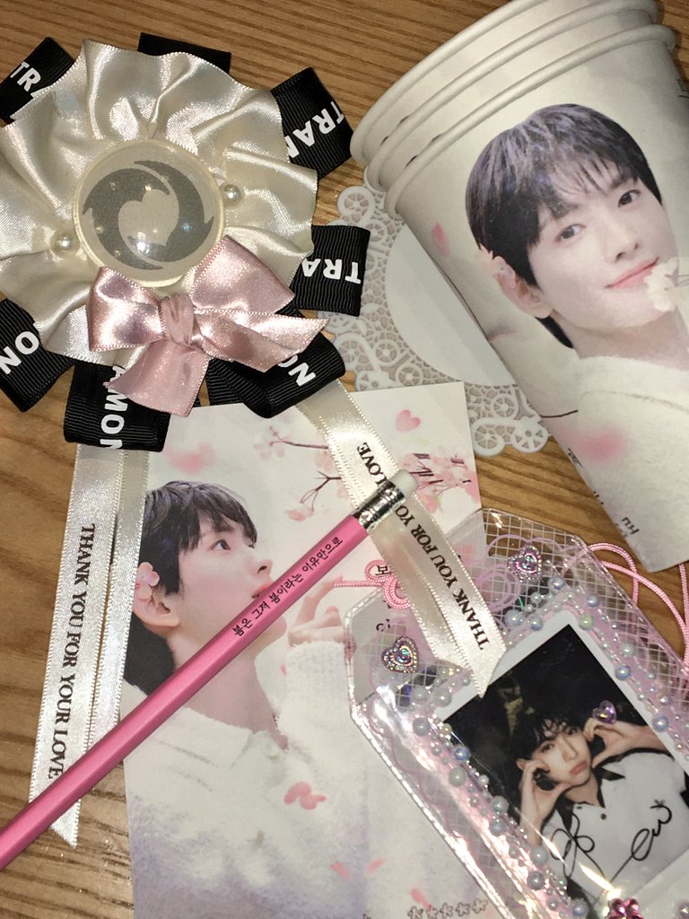 𝓽ꫀꪑρ𝓽 tweet media