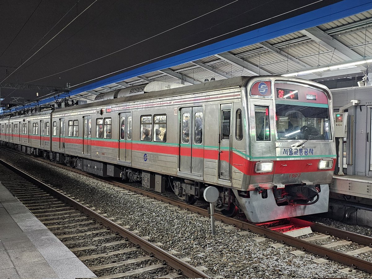 한 사람 One Person tweet media