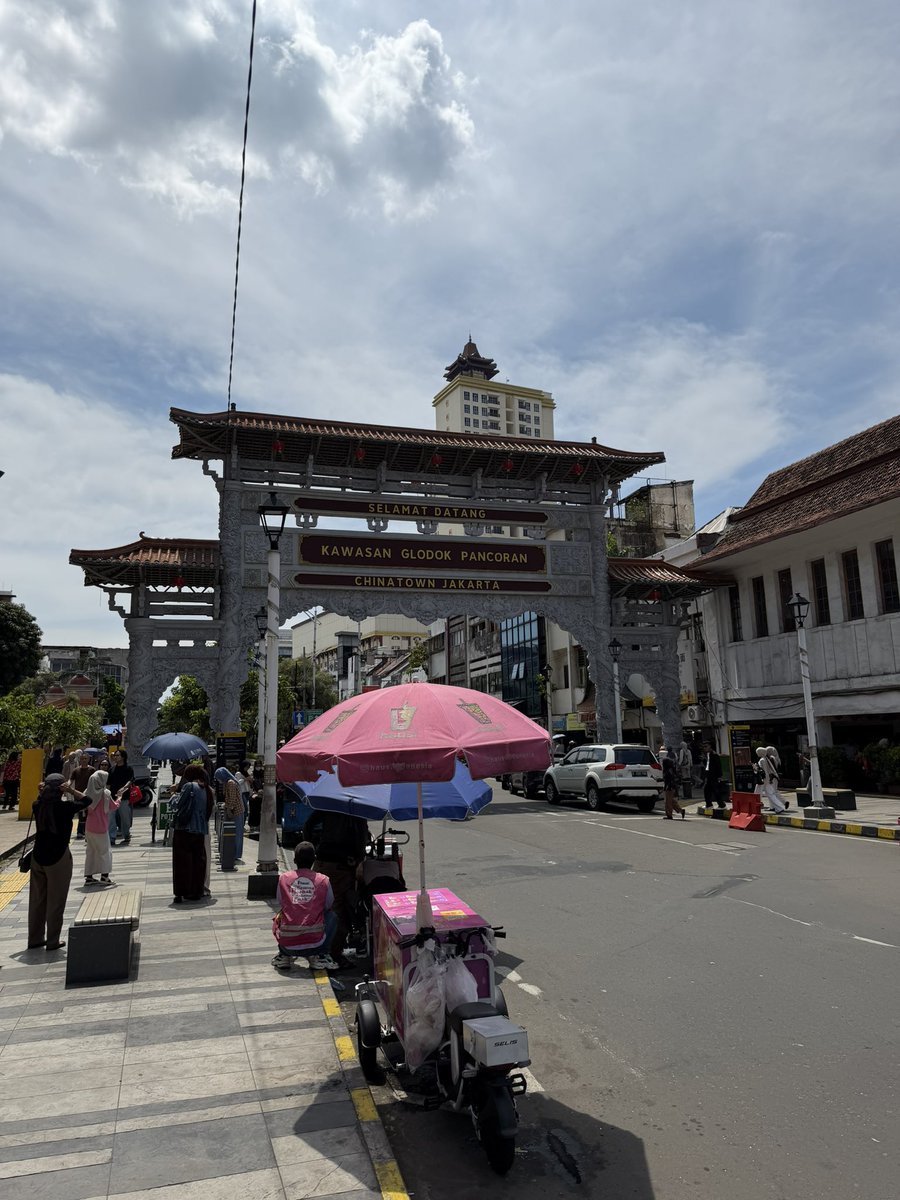 ⠁⠗⠊⠑⠋ tweet media