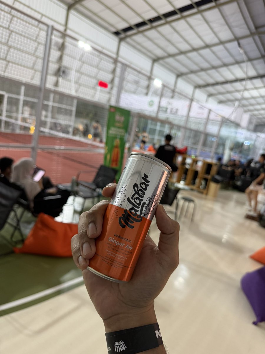 ⠁⠗⠊⠑⠋ tweet media