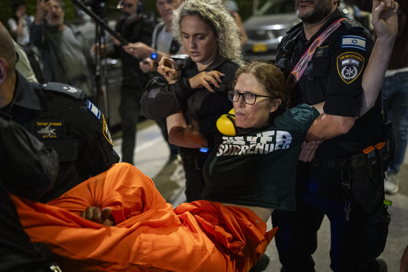 Amit Segal tweet media