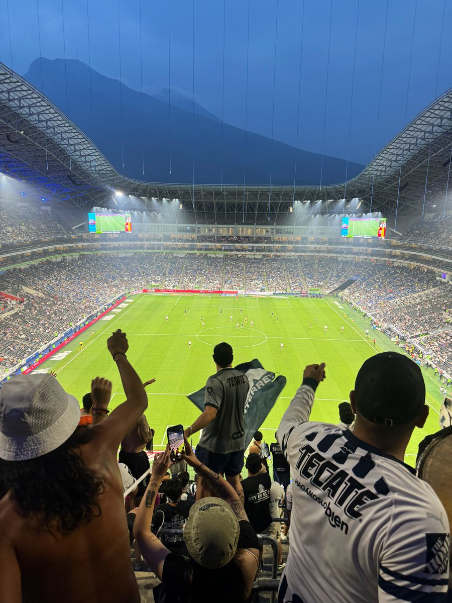 TOMOYUKI YABE 🇯🇵 / べーやー tweet media