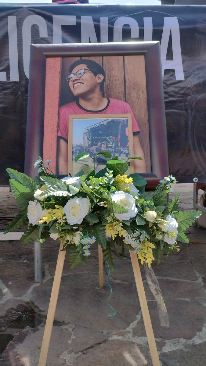 Terror Restaurantes MX 🐦 #YoPorLas40Horas 🔻 tweet media