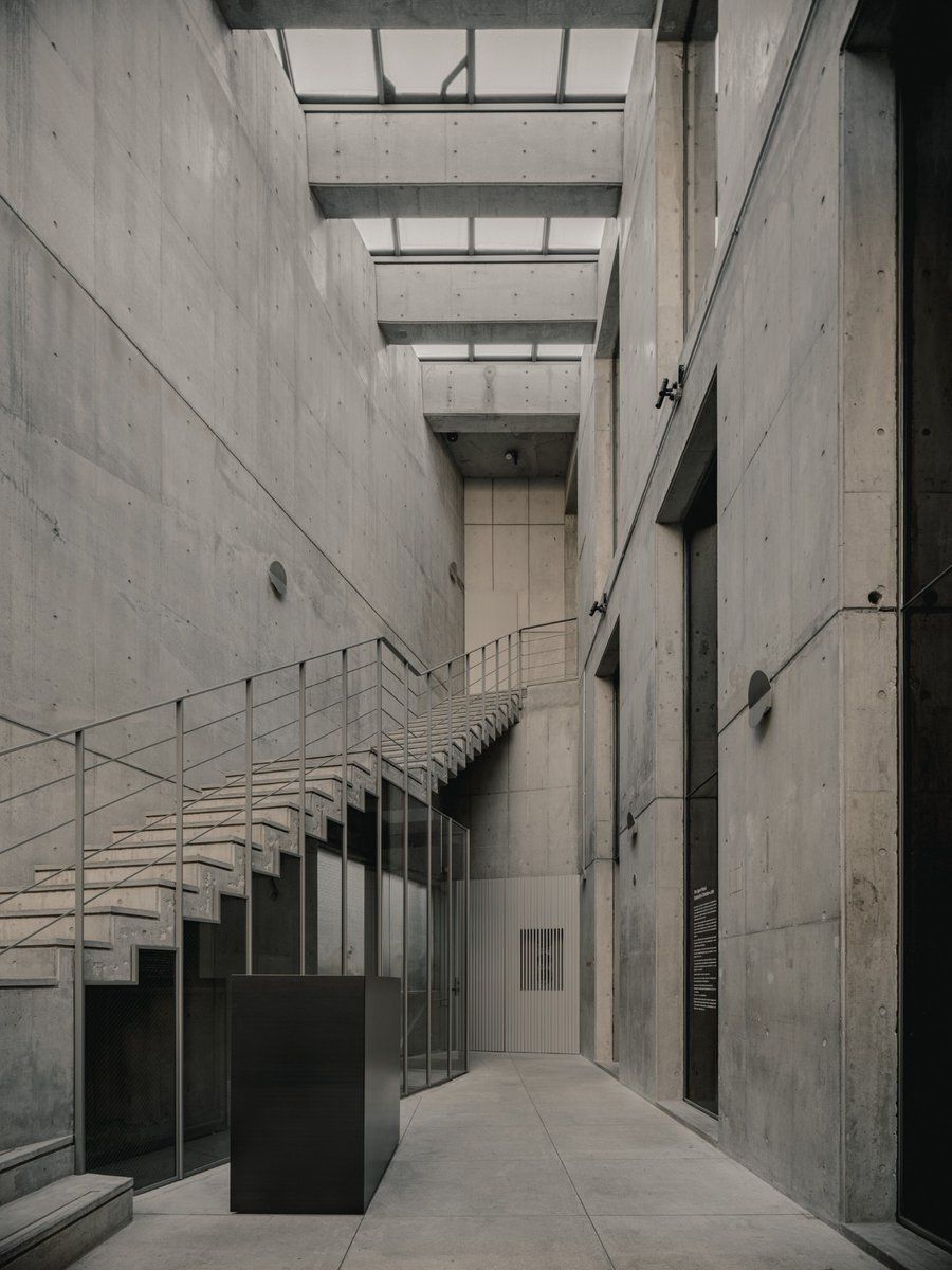 linear_magazine's tweet photo. A lab for living https://t.co/wQjmyvaBmM