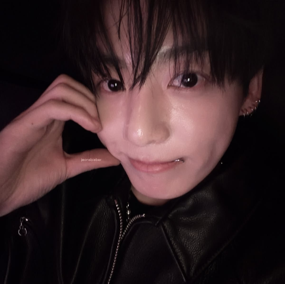 кайзен⁷🥢 tweet media