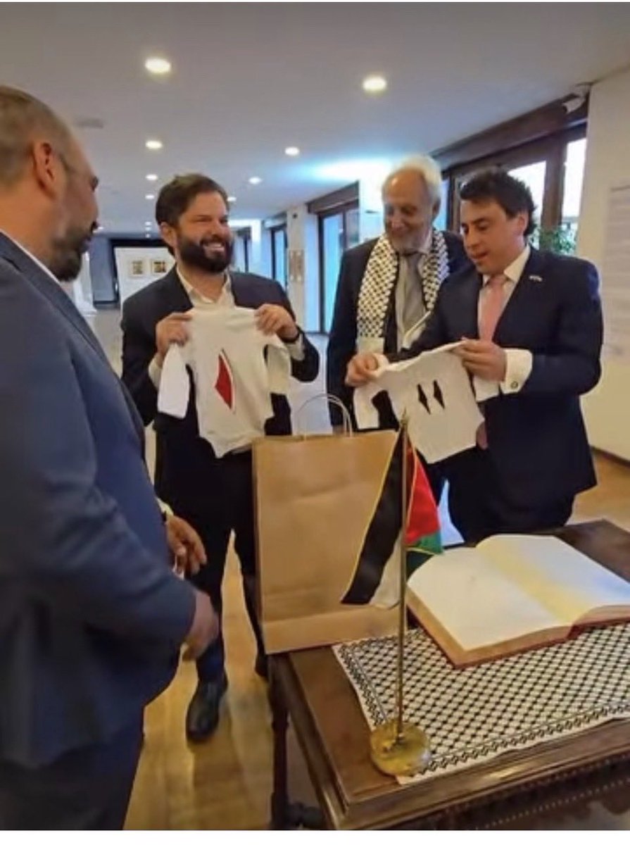 Allan Steinsapir🇨🇱 tweet media