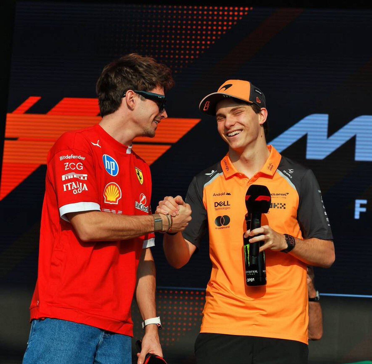 ¹⁶⁸¹ tweet media