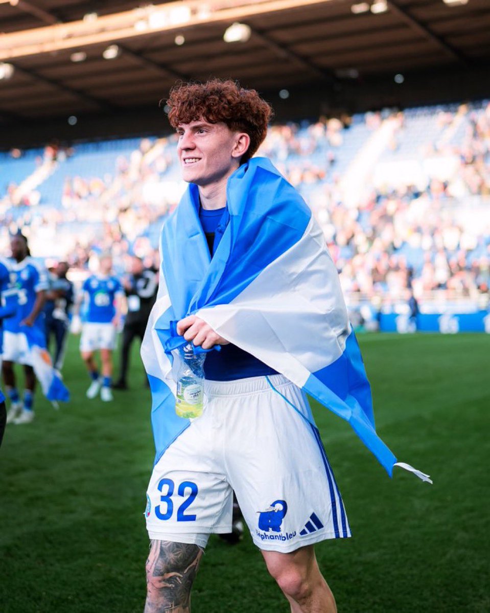 Alexis’ Kavkas View 🇬🇪🇦🇿 tweet media