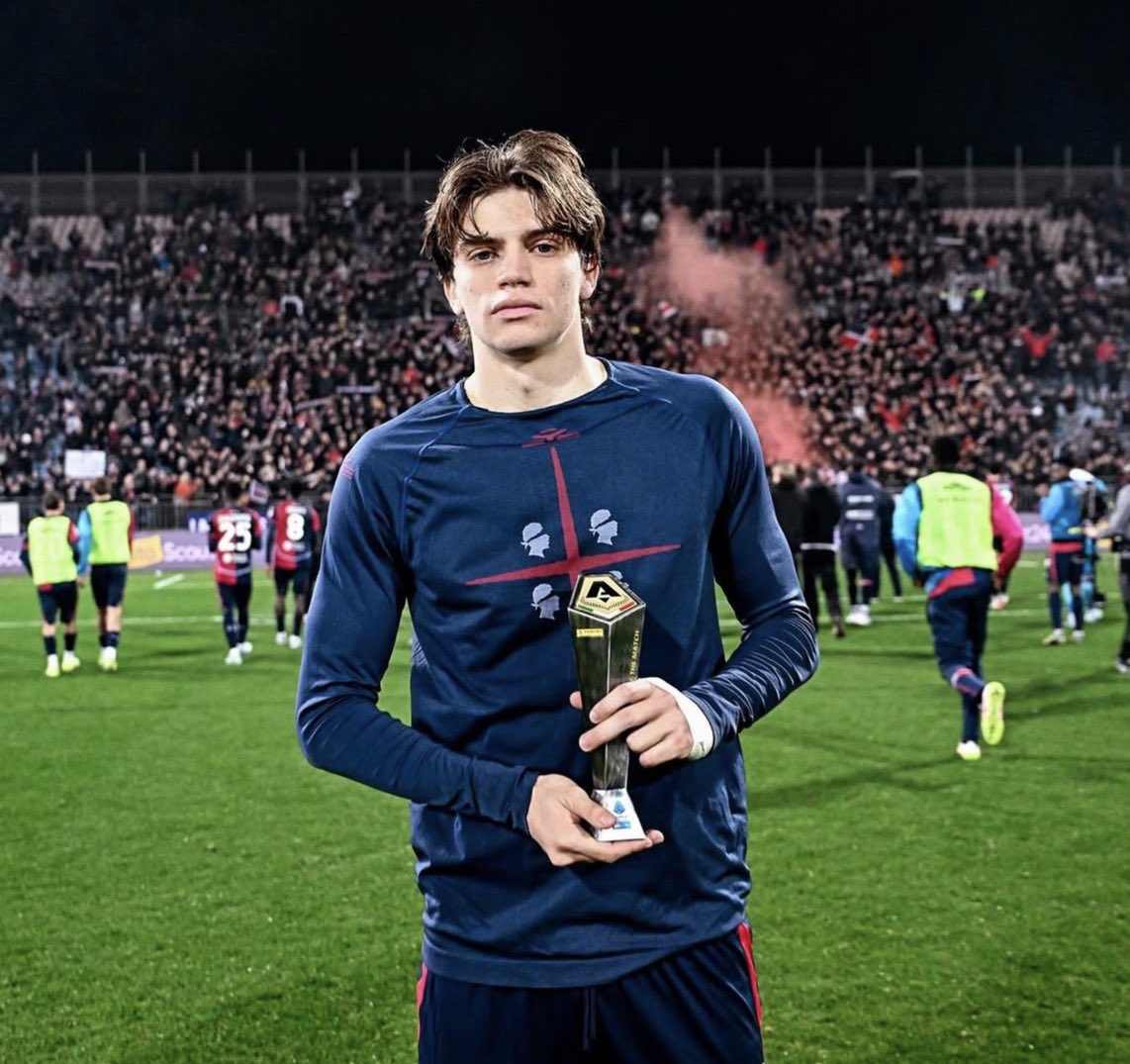 نواف tweet media