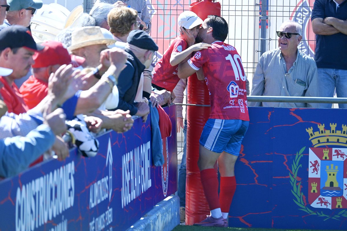 ❤️💙𝑫𝒆 𝒑𝒂𝒅𝒓𝒆𝒔 𝒂 𝒉𝒊𝒋𝒐𝒔, 𝒍𝒂𝒕𝒊𝒆𝒏𝒅𝒐 𝒑𝒐𝒓 𝒖𝒏 𝒎𝒊𝒔𝒎𝒐 𝒆𝒔𝒄𝒖𝒅𝒐

⭐Camping La Fuente 

#DeportivaMineraUCAM