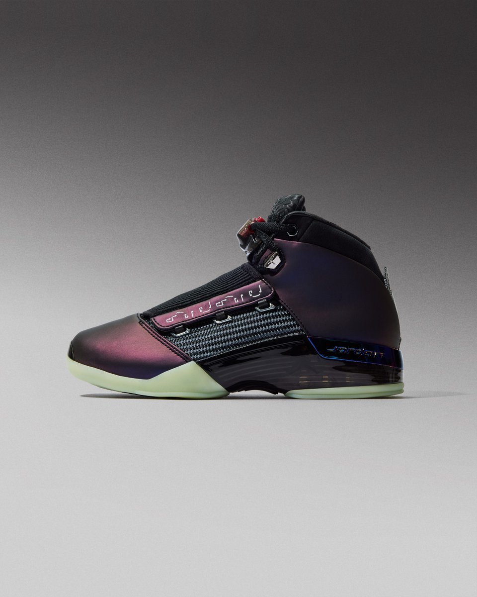 Flight Club tweet media