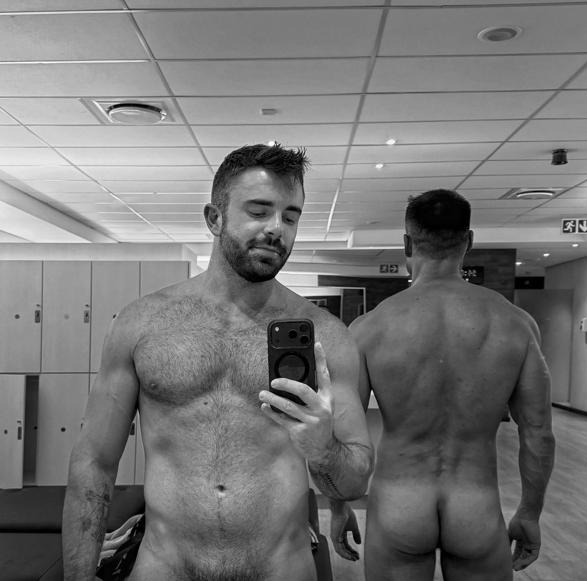 ThreadKing tweet media