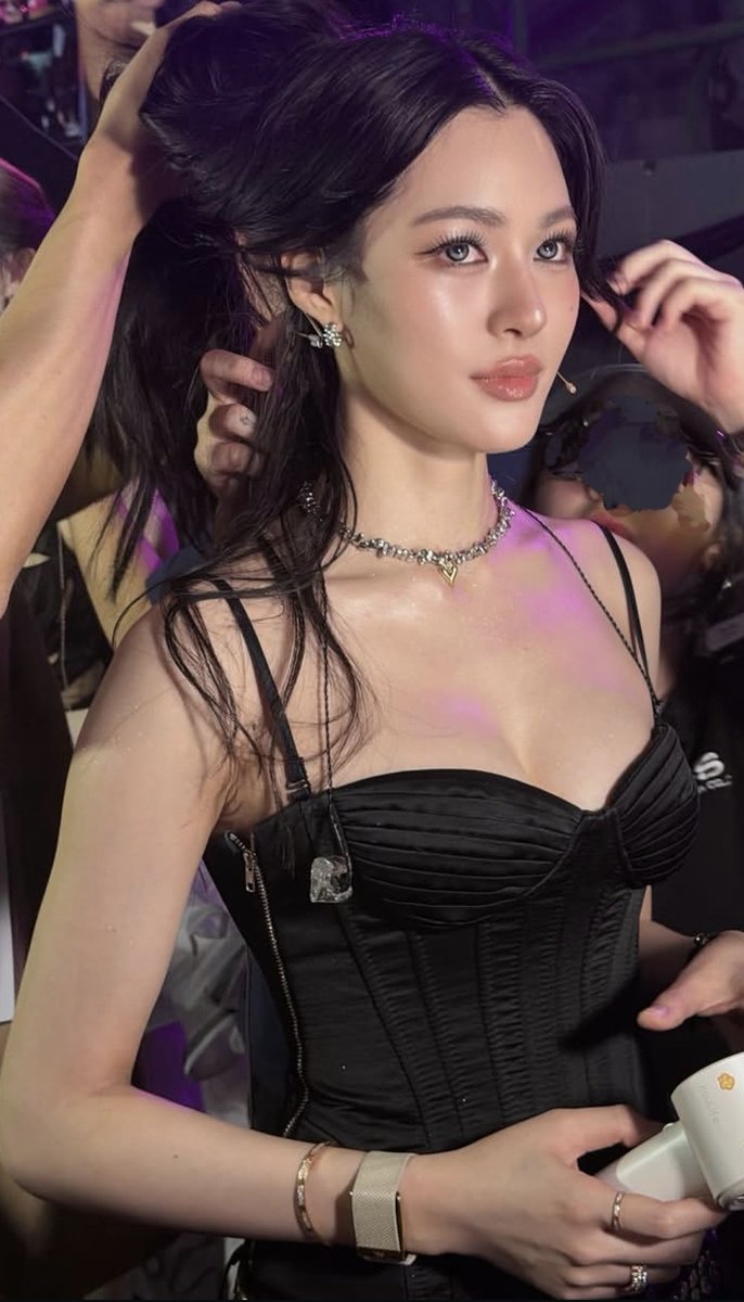 สวัสดีอีกครั้ง tweet media