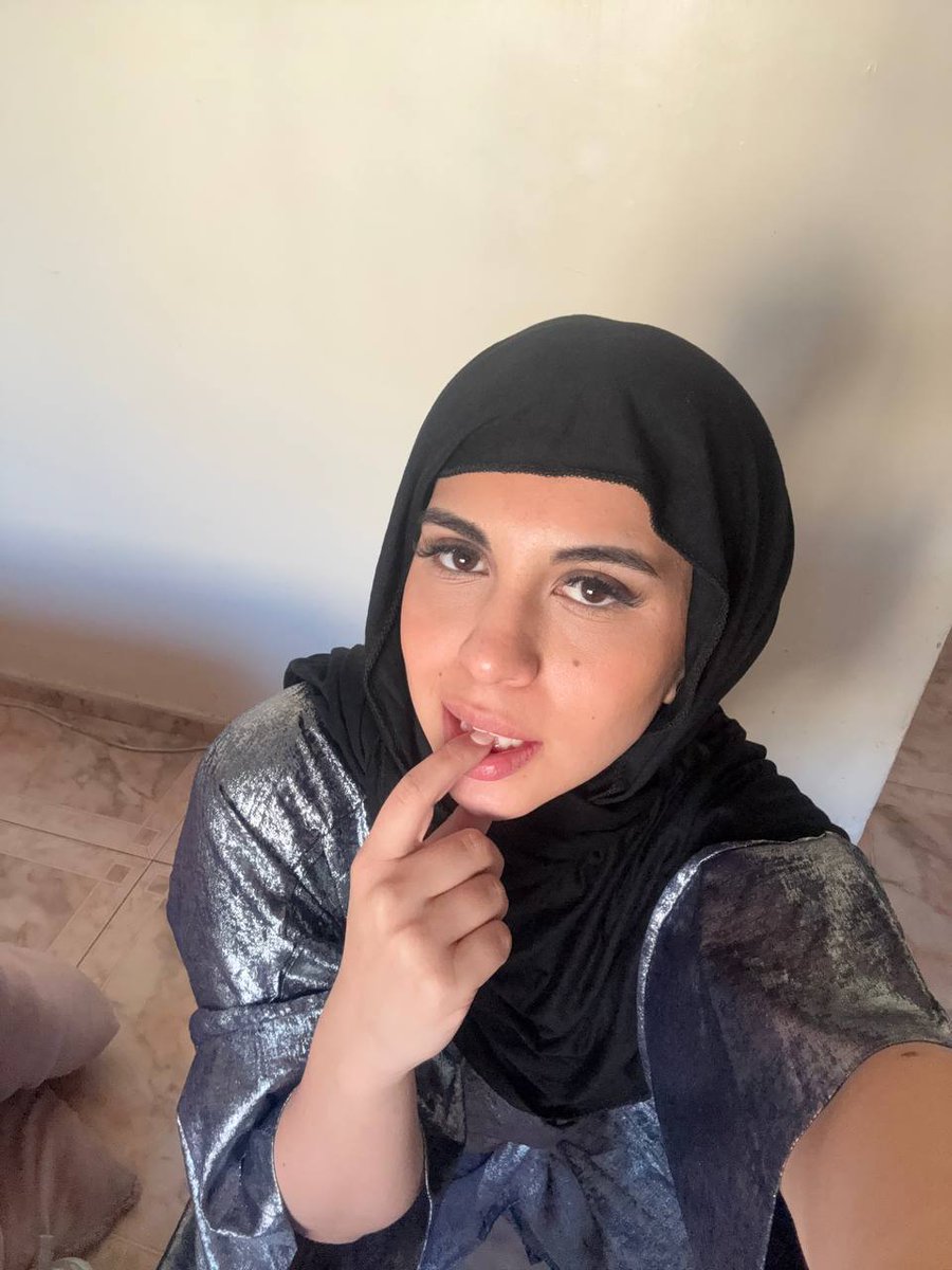 Latina musulmane tweet media