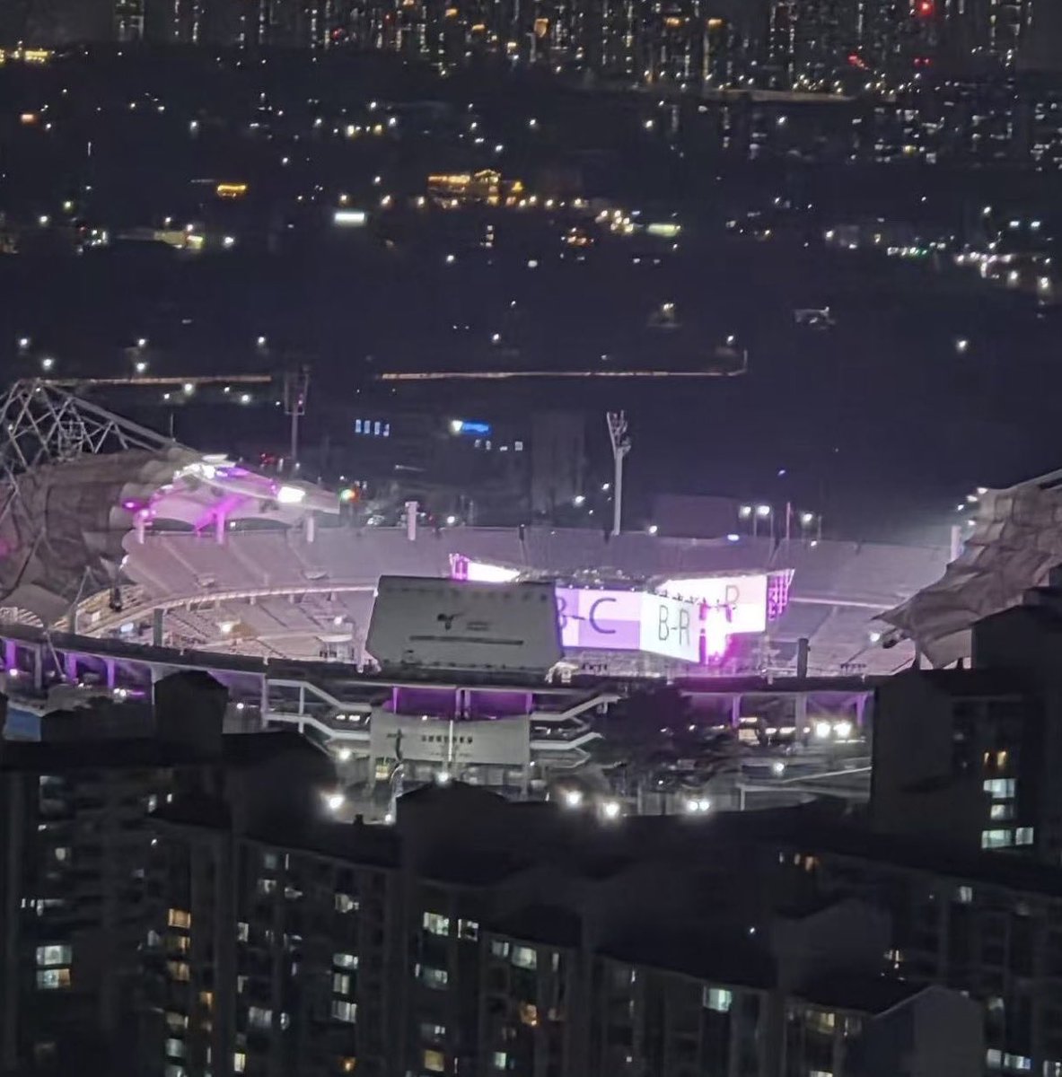 M i m i🌙 mood⚖️🤓 tweet media