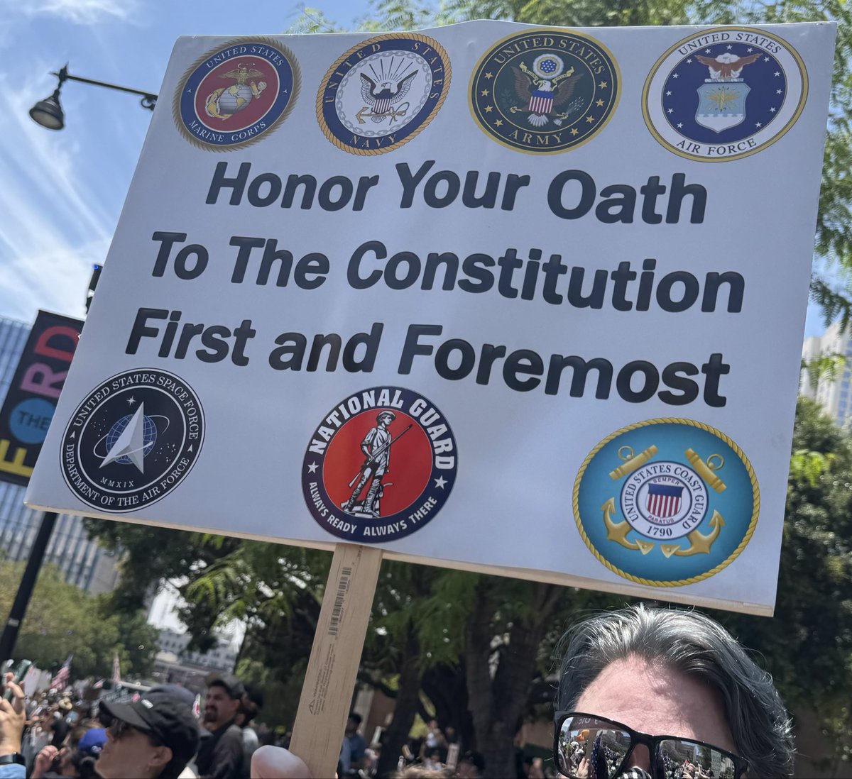 Naval Academy grad tweet media