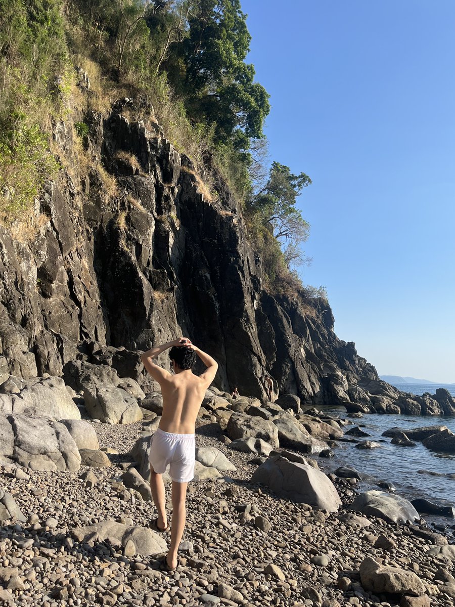 imnotmacu's tweet photo. 📍 iron islands https://t.co/xt0Hv33mAw