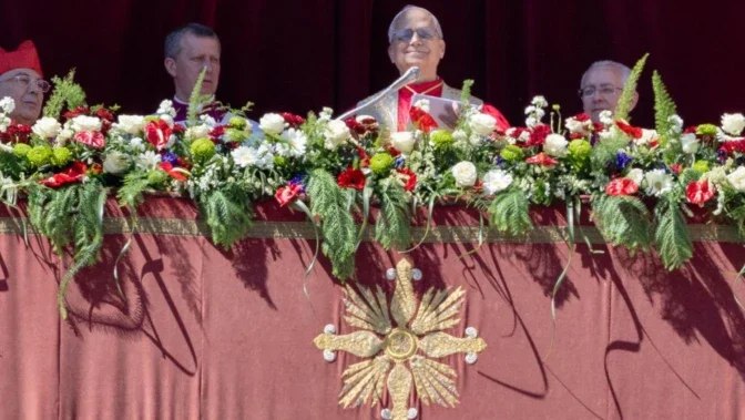 PATRONA ABRAZO REBELDE @PatronaRBD tweet media