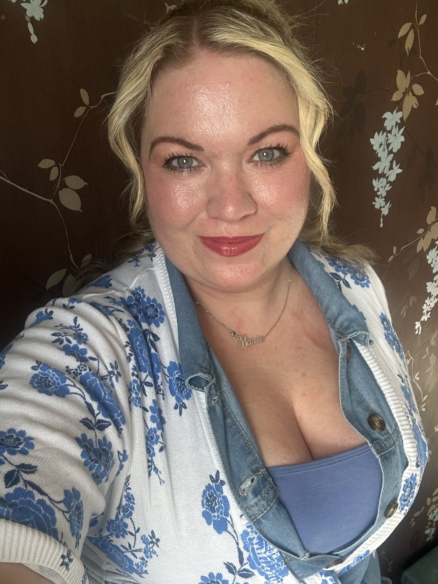 Marie with an E 🩵 tweet media