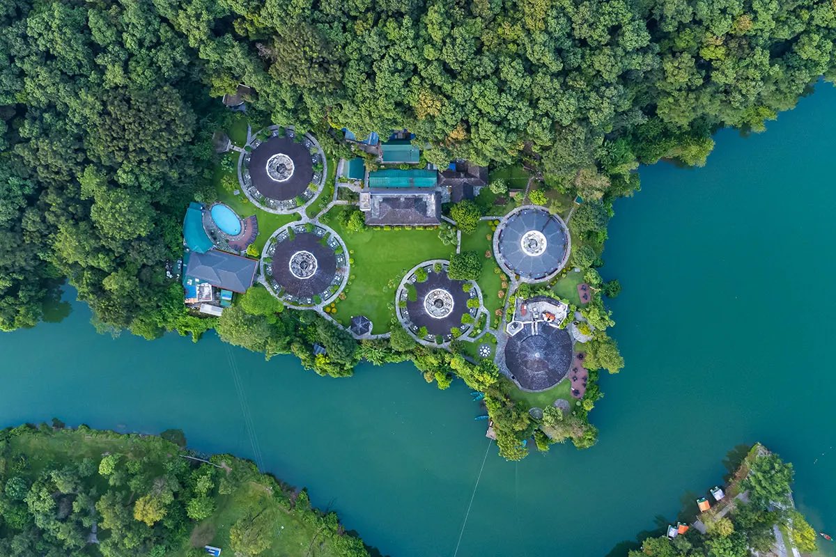 EarthTrek's tweet photo. A true lifetime experience immerse yourself in serene lake views, Himalayan beauty, and timeless heritage luxury in the heart of Pokhara.
Choose your stay where nature meets refined elegance. info@luxurynepal.com ,   luxurytoursasia@gmail.com
WhatsApp: +977-9856026510 https://t.co/pKHe3n1i0m